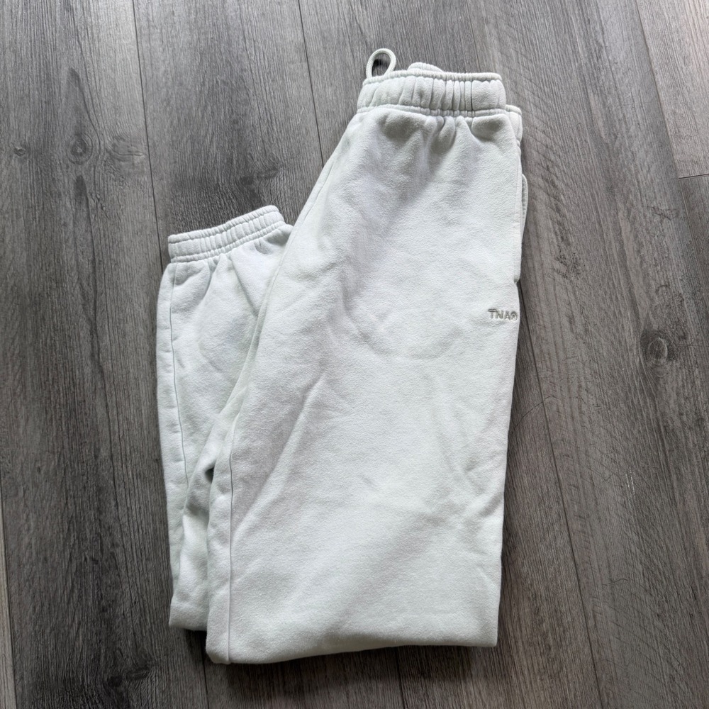 TNA Aritzia Sweatfleece Cozy Fleece Mega Fit Sweatpants Womens S White Jogger